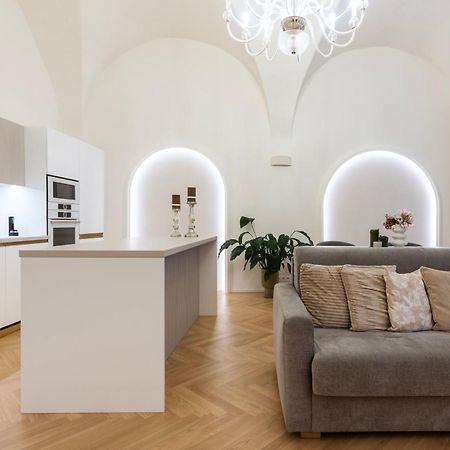 Arch Iv. Lejlighed Prag Eksteriør billede