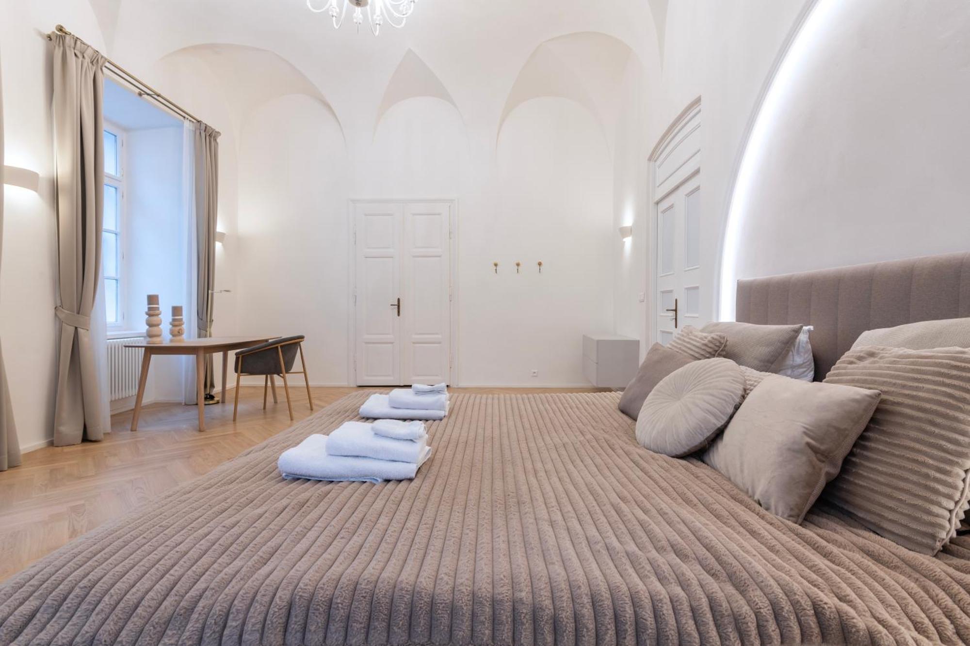 Arch Iv. Lejlighed Prag Eksteriør billede